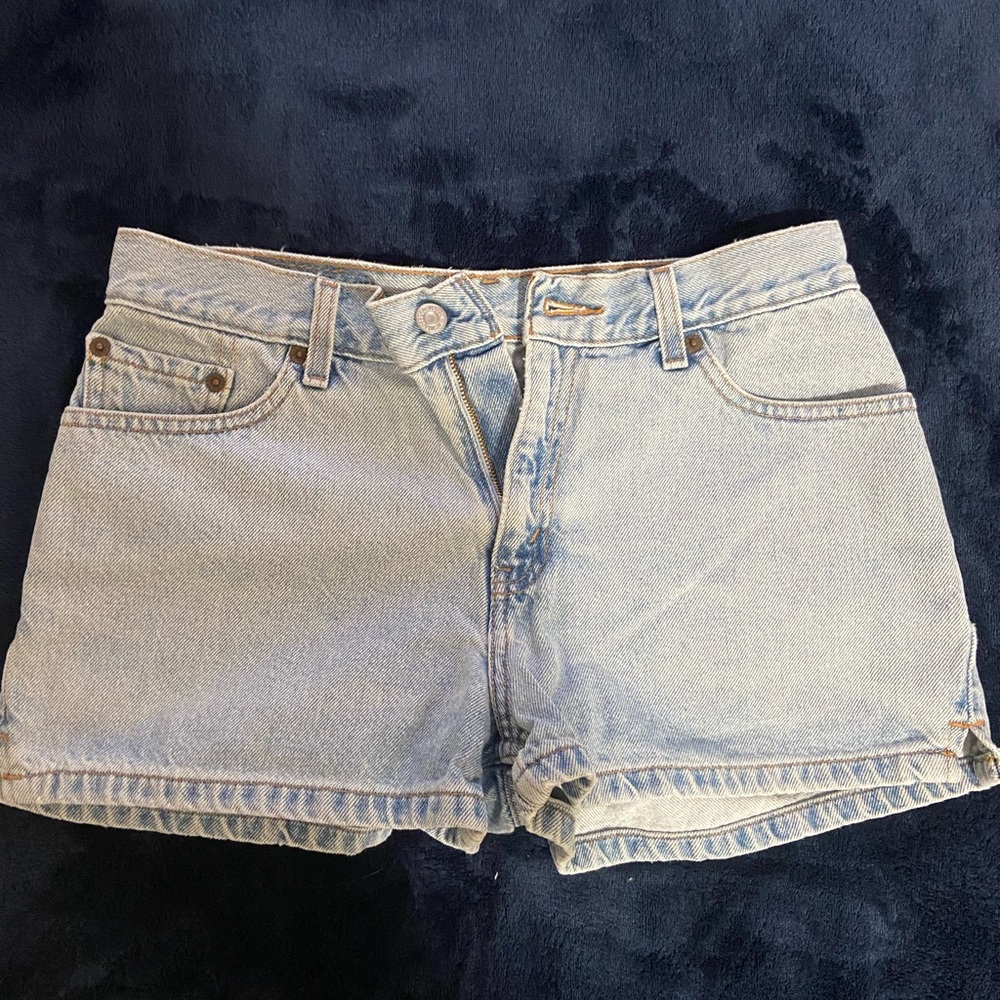 Levi’s shorts